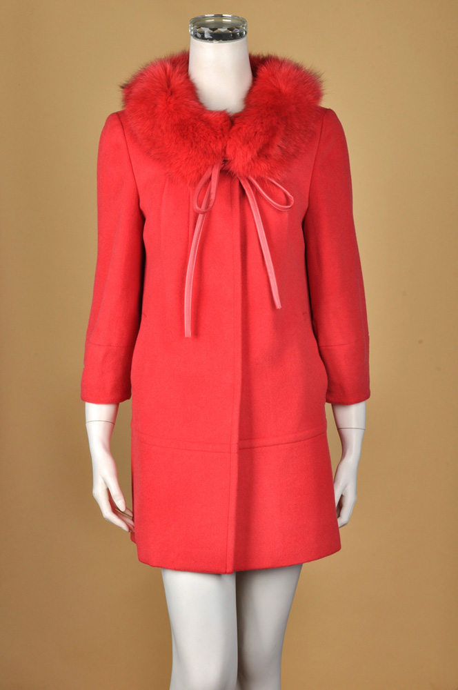 贝诗奴 Basynu 冬装新款 高贵中长款羊毛皮草狐