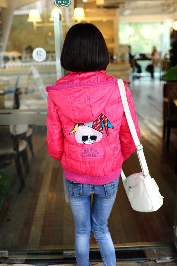 冬装新款 韩版女装连帽刺绣小女孩爆炸头羽绒