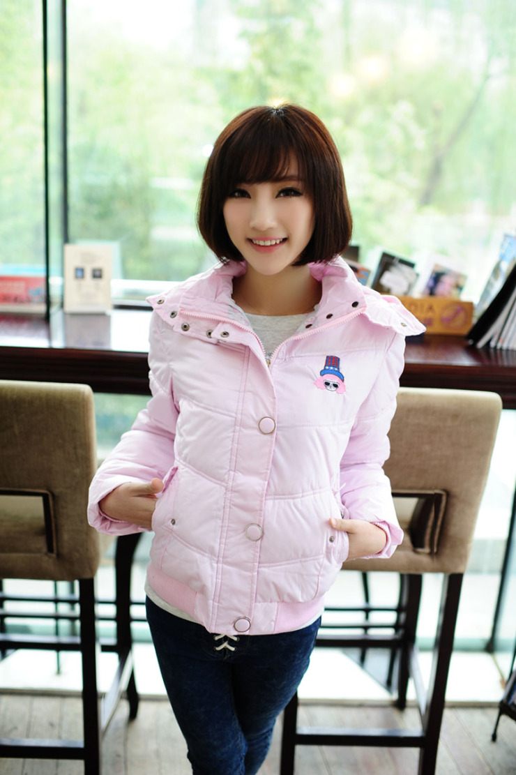 冬装新款 韩版女装连帽刺绣小女孩爆炸头羽绒