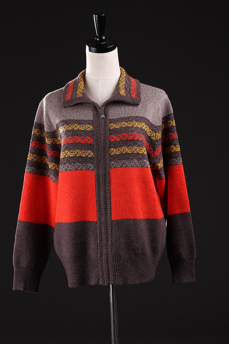 露西维特妈妈装中老年装秋<em>款毛衣</em>外套时尚长袖