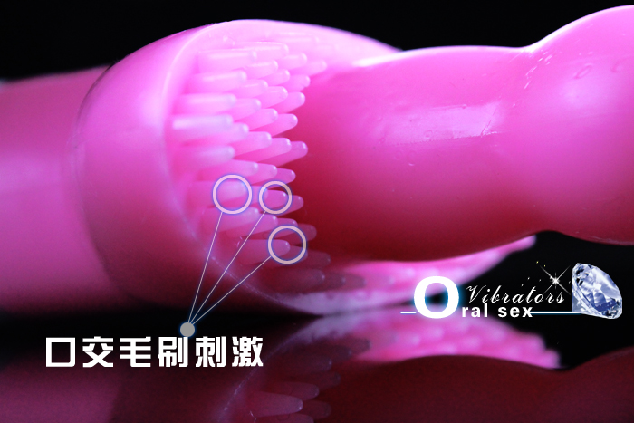 女用自慰高潮<em>喷水</em>女