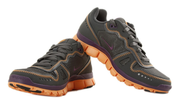 耐克Nike360女鞋休闲鞋-443912-060 黑色 36 