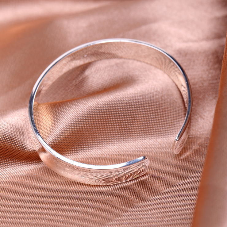 艾瑞卡 简约光面纯银手镯 999千足银手镯 银镯