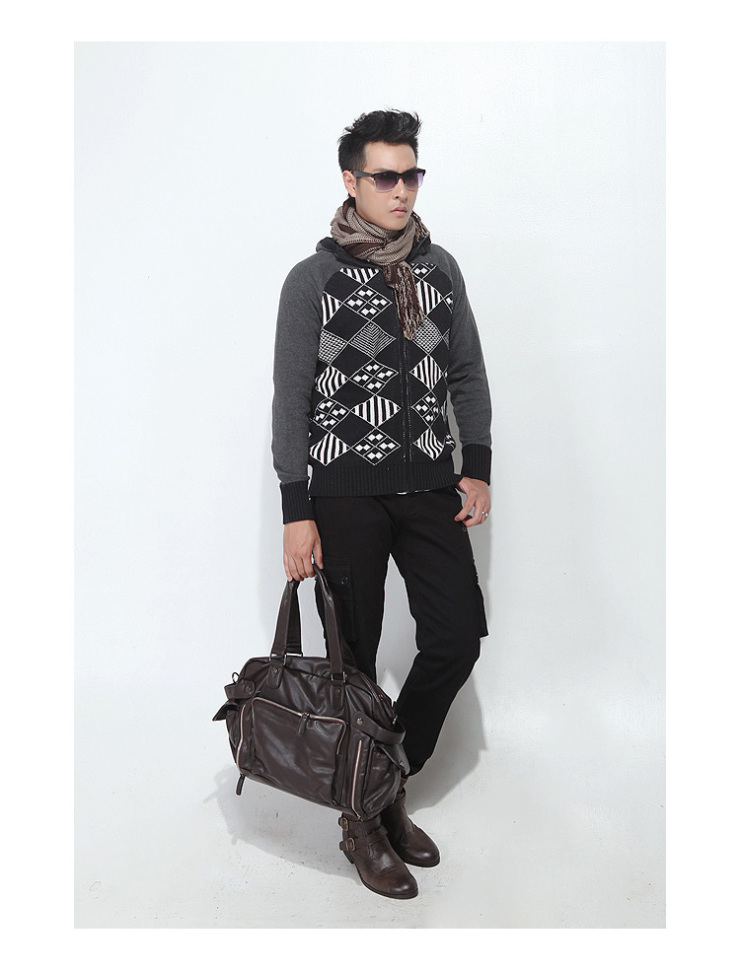 MIX2 2012秋季男士时尚<em>开衫带帽菱形</em>图案休闲