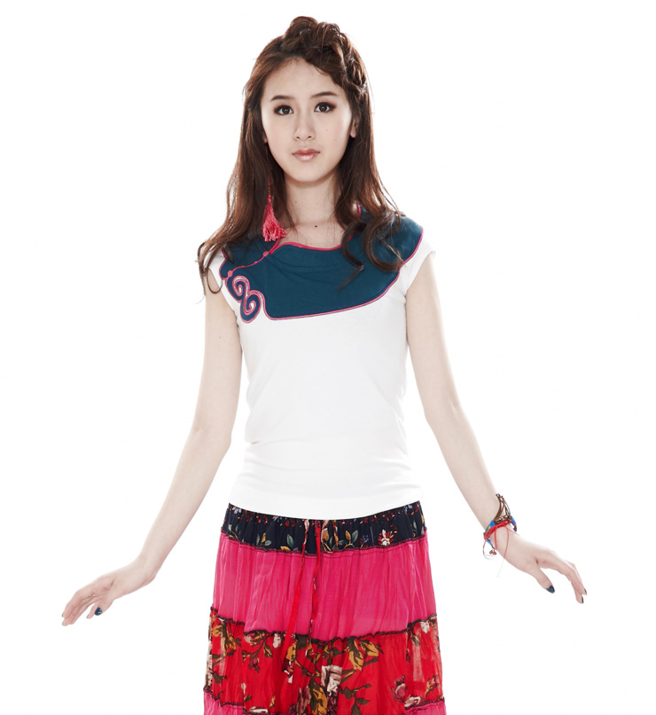 布凡迪 原创服装设计古朴领型精致绣花女T恤