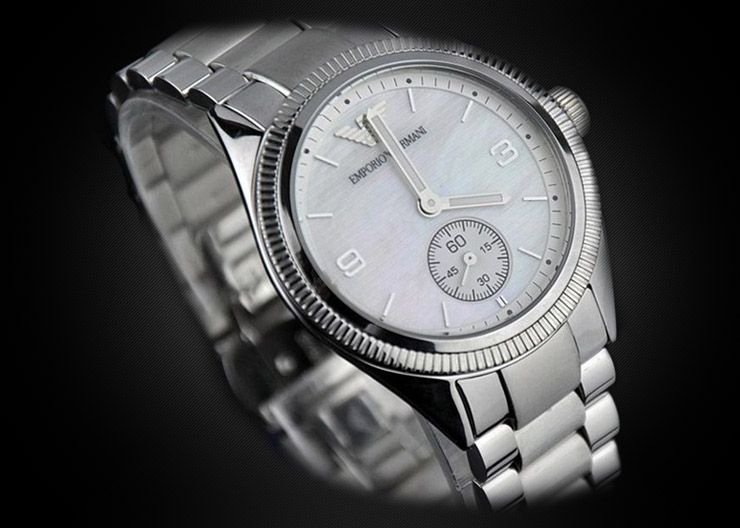 阿玛尼(ARMANI) AR5899 女士石英手表 白色 银