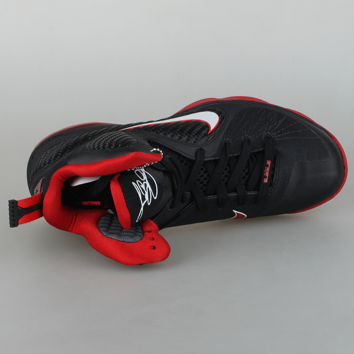 Nike耐克 男子篮球鞋 LEBRON詹姆斯 9 46976