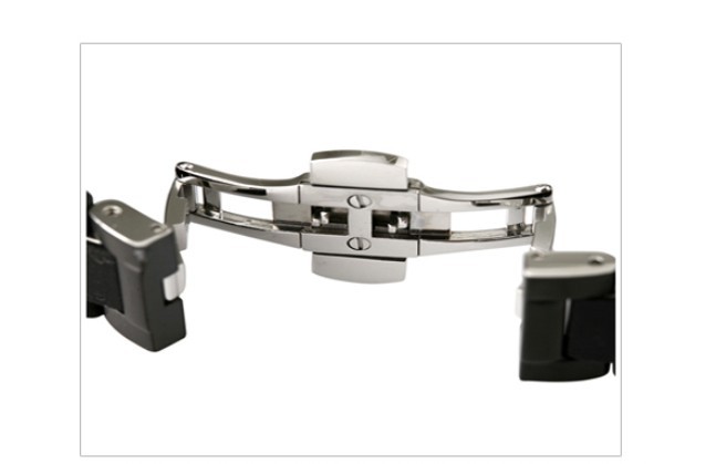 ARMANI\/阿玛尼 新款商务休闲运动橡胶包钢女