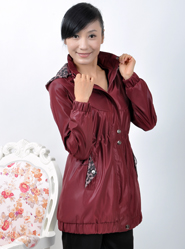 中年女装秋装外套新品上衣老年人服装长袖外套