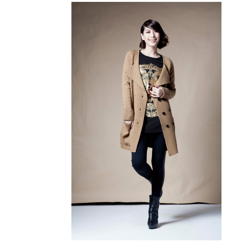 麦考林Euromoda 女装 都市魅影烫金印针织套