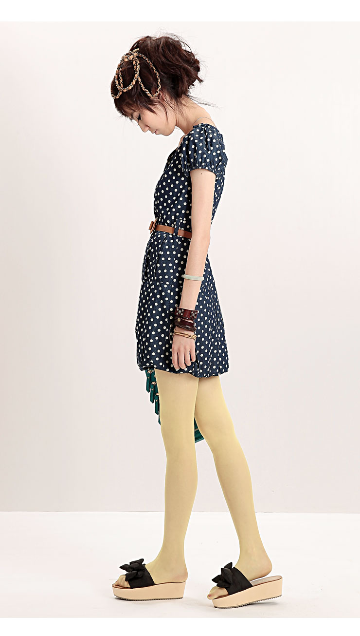 <em>安都</em> BASIC <em>少女</em>复古情怀花苞波点连衣裙 611