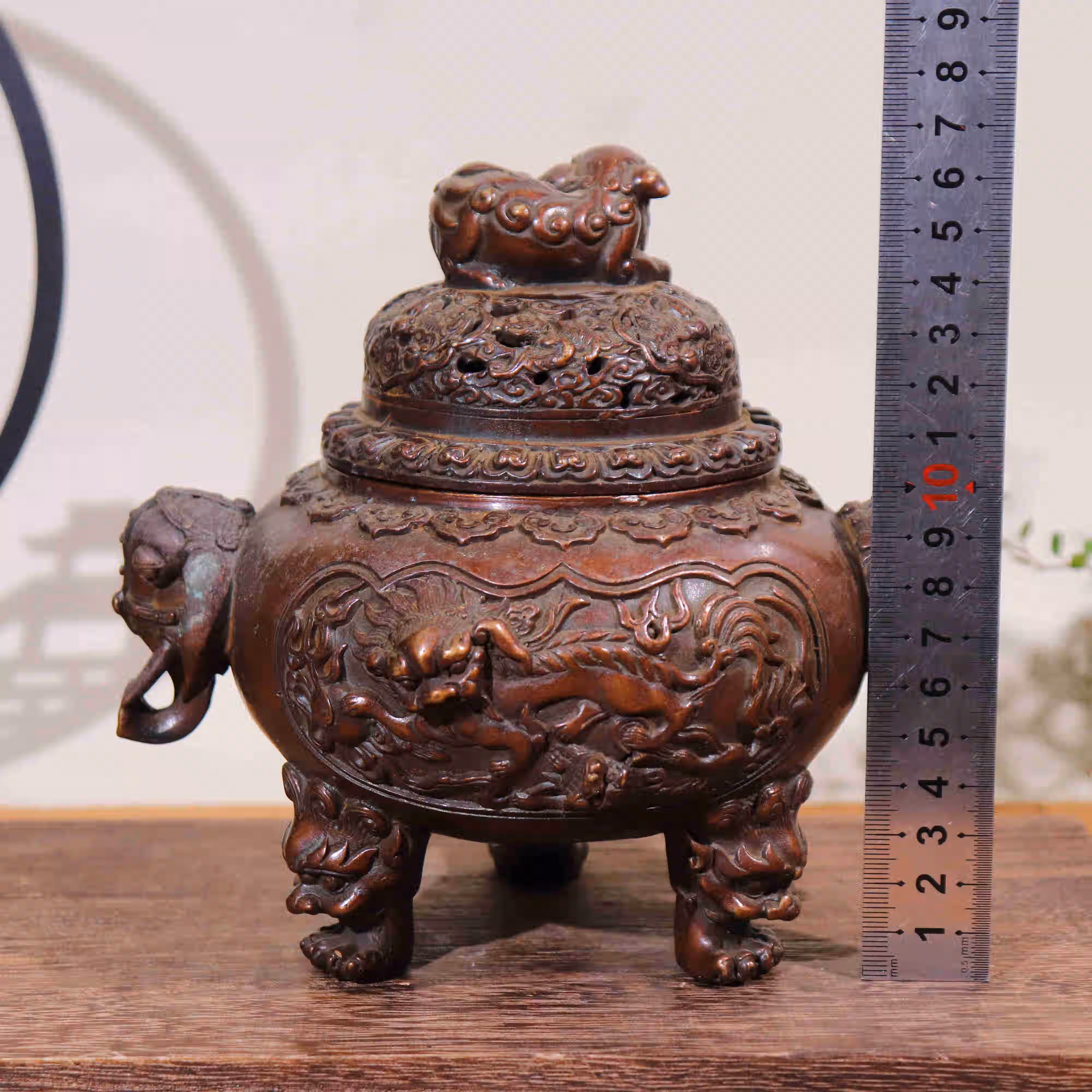 CR2677 旧藏双象耳狮盖三足香薰炉－京东司法拍卖