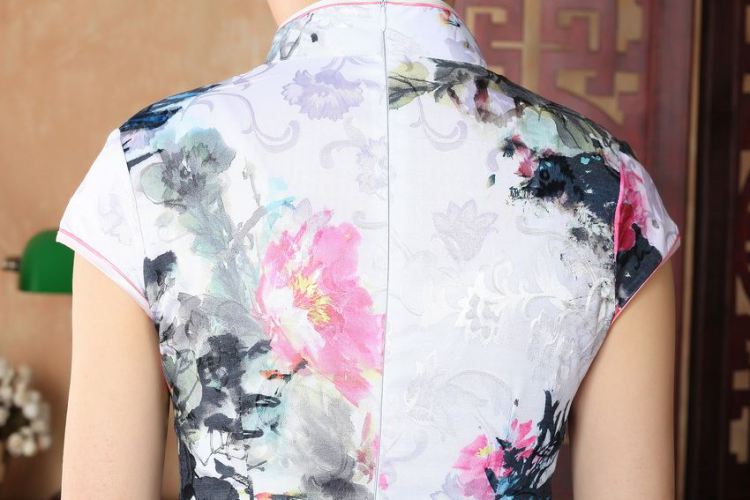 Nigeria, following her dress Chinese cheongsam beauty enhancement stamp Chinese cheongsam dress picture color XXL pictures, price, brand platters! Elections are good character, the national distribution, so why buy now enjoy more preferential! Health