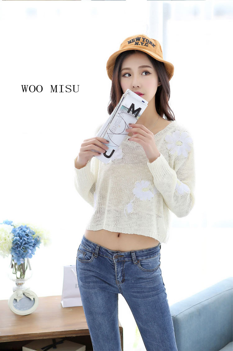 woo misu 春装新款女装花朵刺绣钉珠针织衫打底衫短款