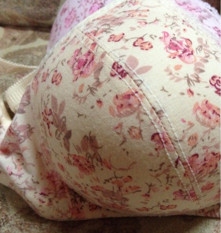 大头露2014夏装孕妇装喂奶<em>文胸</em>前开<em>纽扣</em>型孕