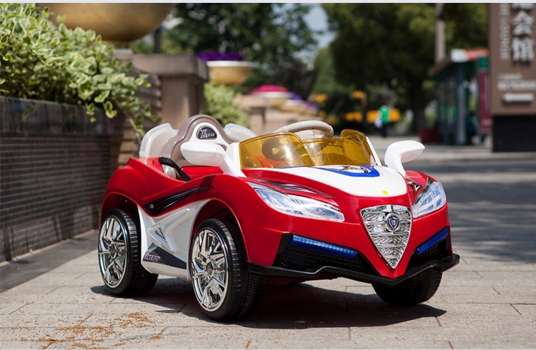 伊里奇儿童电动车汽车童车四轮遥控双驱可坐宝