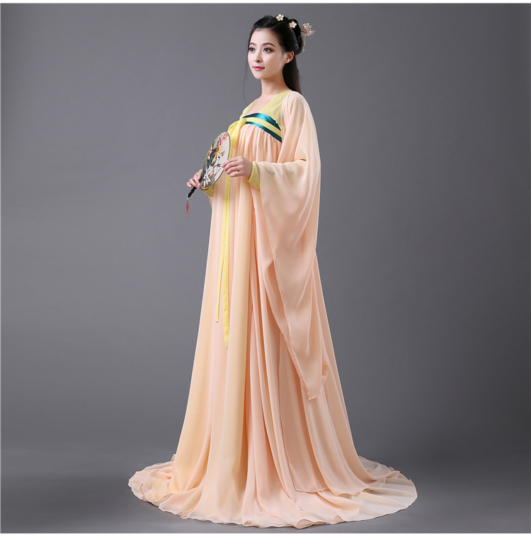 There is a Chinese classics property of the Tang dynasty, Han-dynasty drama groups show woman serving women's chest you can multi-select attributes by using the pink dress code 162cm-172cm are pictures, prices, brand platters! The elections are supplied in the national character of distribution, so action, buy now enjoy more preferential! As soon as possible.