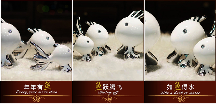 
                                        美居美艺 陶瓷 现代简约家居装饰品摆件电镀鱼工艺品礼品 新家摆设乔迁新房新婚礼物 三只套装                