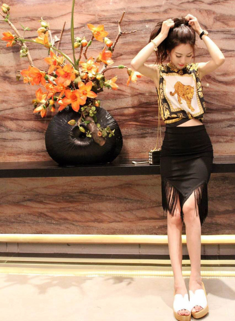 露奈儿 2015新款夜店性感女装夏装时尚印花上衣+流苏半身裙两件套休闲套装女夏360 图片色 均码
