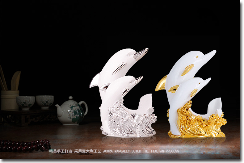 
                                        雅约 家饰 海豚红酒架摆件欧式摆件装饰品创意礼物家居客厅艺术品酒柜吧台摆件 银色海豚酒架                
