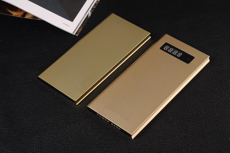 充电宝充多少时间_聚合物充电宝充电时间_充电宝给手机充电很慢