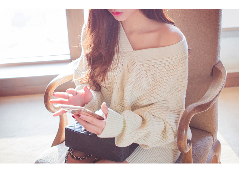 安美衣斯2015秋冬新款夜店性感女神party蝙蝠袖包臀露肩v领针织毛衣