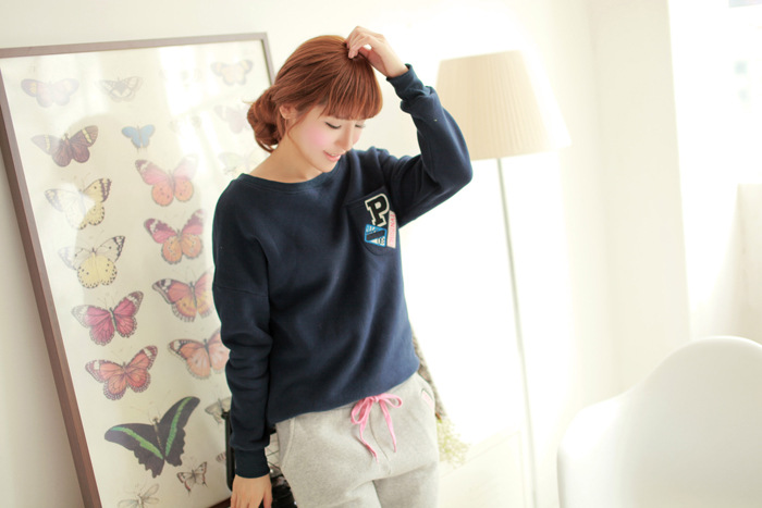 Lei Yu Hsuan larger women 2015 autumn and winter new Korean edition of the sportswear thick wool sweater stylish cartoon picture students Sau San video thin leisure wears the girl blue XL Photo, prices, brand platters! The elections are supplied in the national character of distribution, so action, buy now enjoy more preferential! As soon as possible.