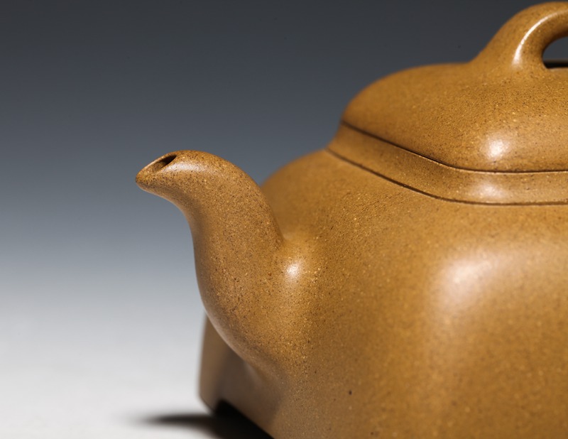 万新茶庄宜兴紫砂壶工艺师余仲华手工制觚棱壶220cc