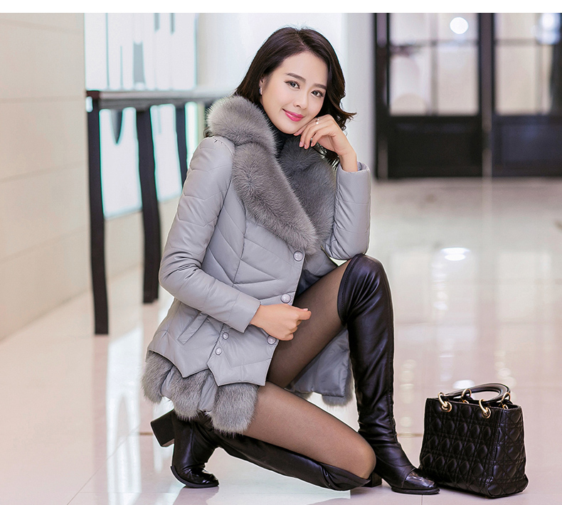 伊索琳2015冬季女装外套棉衣女棉服新款大毛领皮衣潮韩版 黑 色 L