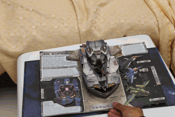变形金刚 立体书 transformers 英文原版 进口正版 超炫变形 精装纪念