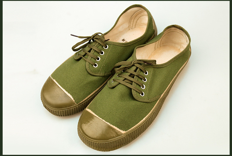 红军鞋 学生军训鞋 低帮纯色军绿训练胶鞋老实怀旧 军