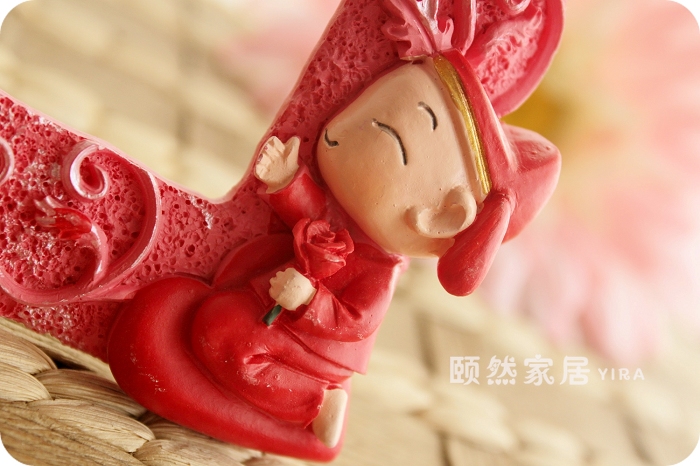 
                                        两件包邮-颐然（YIRA） 环保手工创意开关套 插座贴 开关保护贴套 田园欧式树脂 开关贴-造型款 KG009 树脂开关套（内径8.6*8.6cm）                