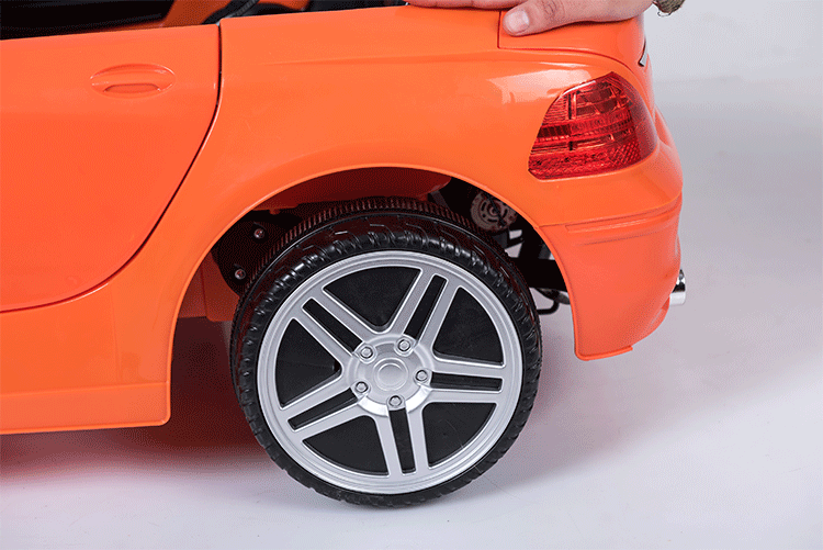 蚁道捷豹儿童电动车 四轮童车可坐 宝宝玩具车 双驱摇摆遥控汽车 红色