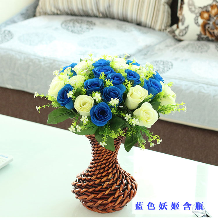 
                                                                                美丽空间仿真花玫瑰花束单支多头花朵套装婚庆塑料绢花艺客厅装饰品假花摆饰件双色手捧花 激情红单枝                