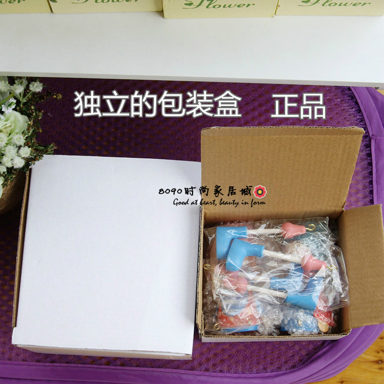 
                                        新款促销 吊脚娃娃 结婚礼物新房摆件 时尚家装家饰手工艺品木质 01亲子装绿黄帽子                