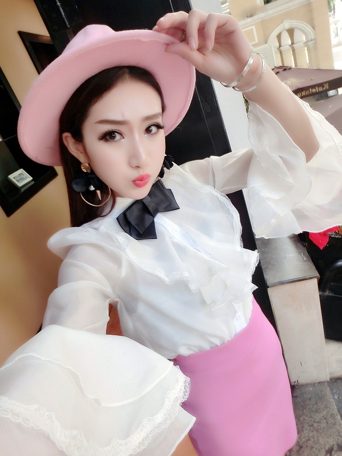 优雅甜美气质欧根纱喇叭七分袖衬衣衬衫 吊带 蝴蝶结三件套装 白色