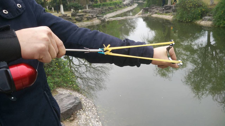 弹弓射鱼镖套装 渔猎鱼枪射鱼器套装飞鱼镖飞鲨镖鱼箭