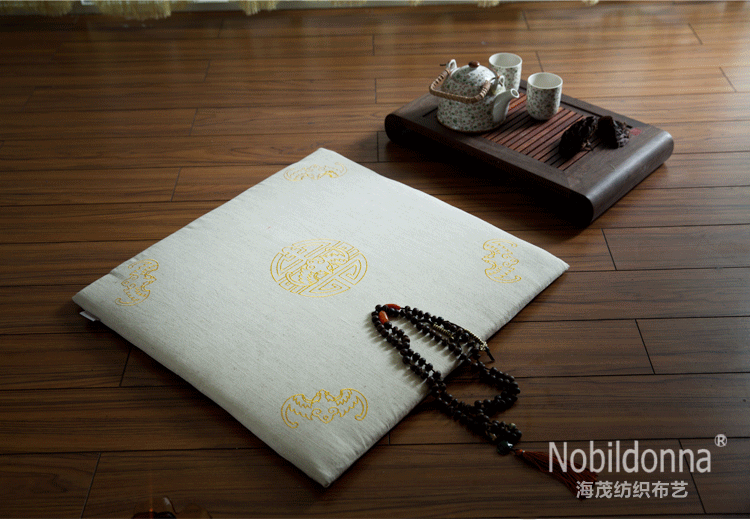 Nobildonna 亚麻刺绣蒲团 禅坐垫  中国传统纹饰 打座垫椅垫 棕黄 60*60*3cm