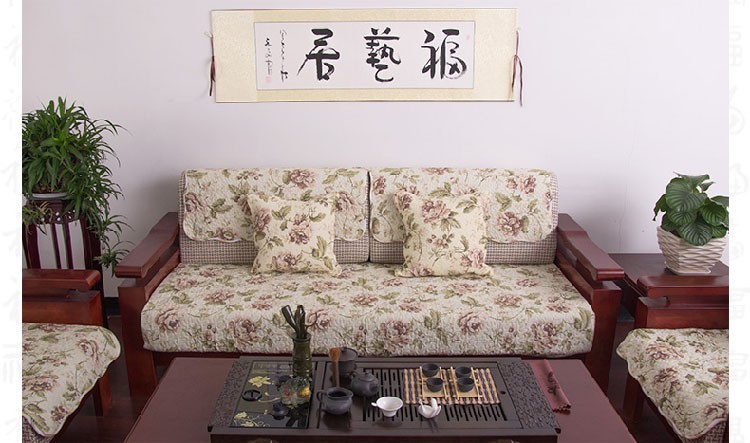 
                                        小家子 双面纯棉中式田园布艺真皮实木沙发垫牡丹 富贵牡丹 110cm*210cm单条装                
