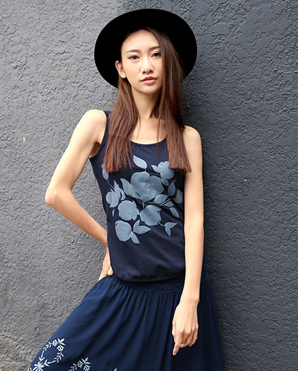 所在 2015早春新品 百搭圆领印花修身针织背心吊带 女53140188 蓝色 M