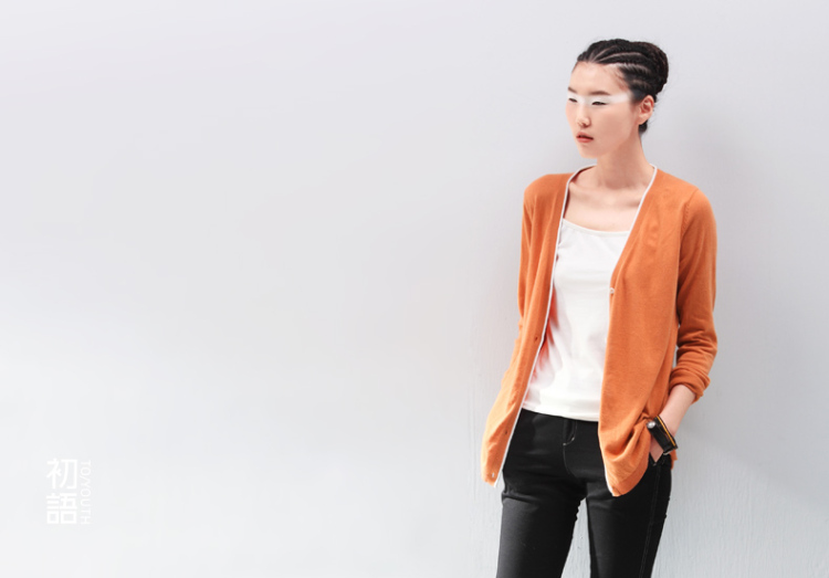 初语 2014春装新款 V领镶边<em>毛衣针织</em>衫<em>开衫</em>外