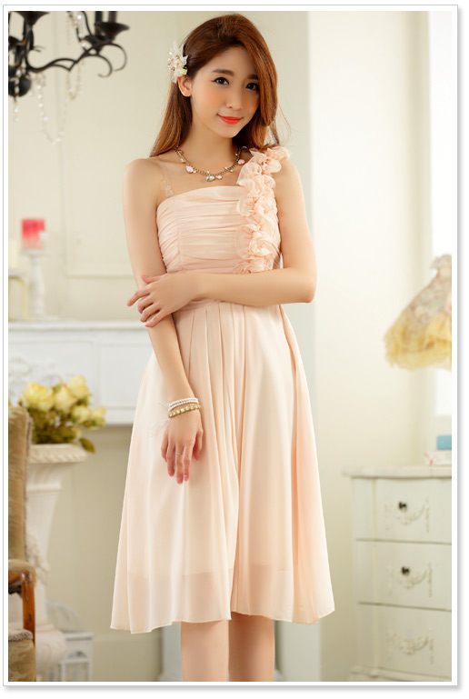 C.o.d. 2015 Summer new stylish atmosphere and sexy marriage quarter sister skirt fungus single shoulder foutune chiffon larger temperament dress dresses champagne color XL Photo, prices, brand platters! The elections are supplied in the national character of distribution, so action, buy now enjoy more preferential! As soon as possible.