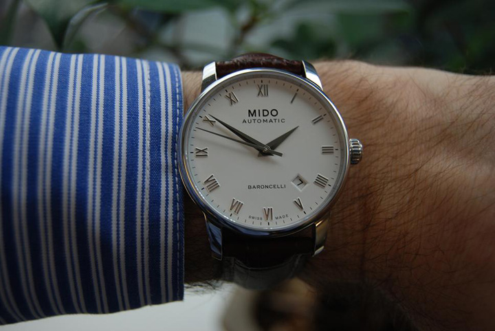 美度MIDO 贝伦赛丽系列全自动机械商务真皮男