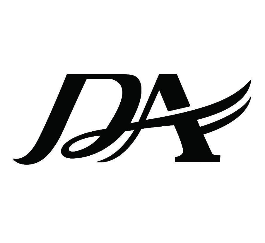 DA