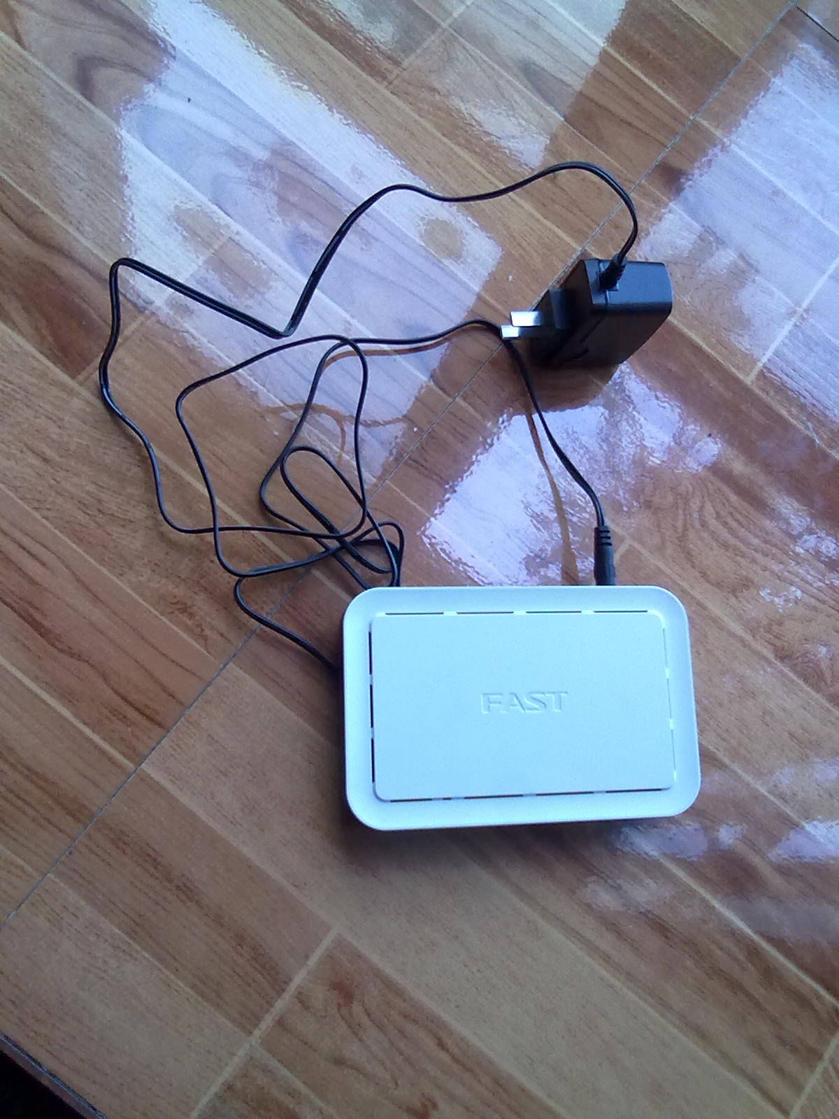 迅捷(FAST)FR40 4口SOHO宽带路由器--晒晒迅