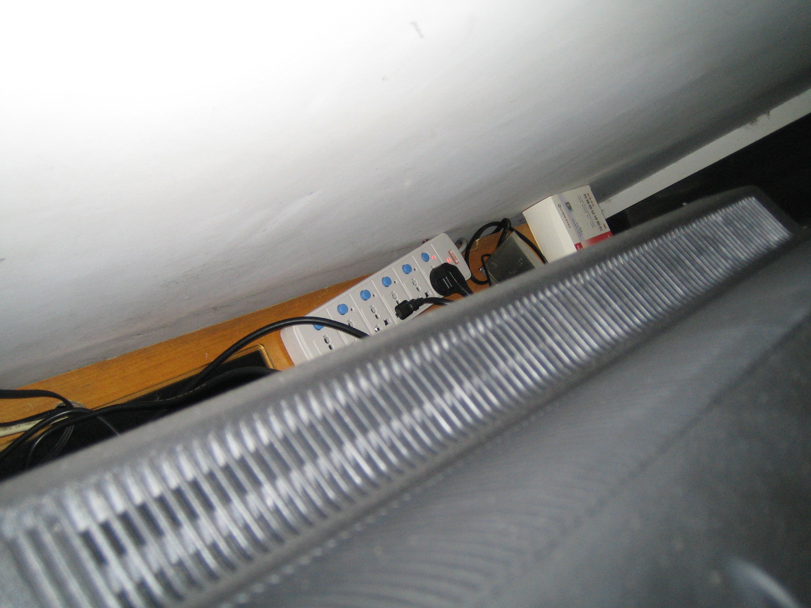 BOE\/京东方 LC-42W100 42寸LCD硬屏液晶电