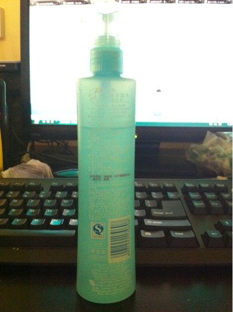 六神喷雾驱蚊花露水180ml--味道很好闻