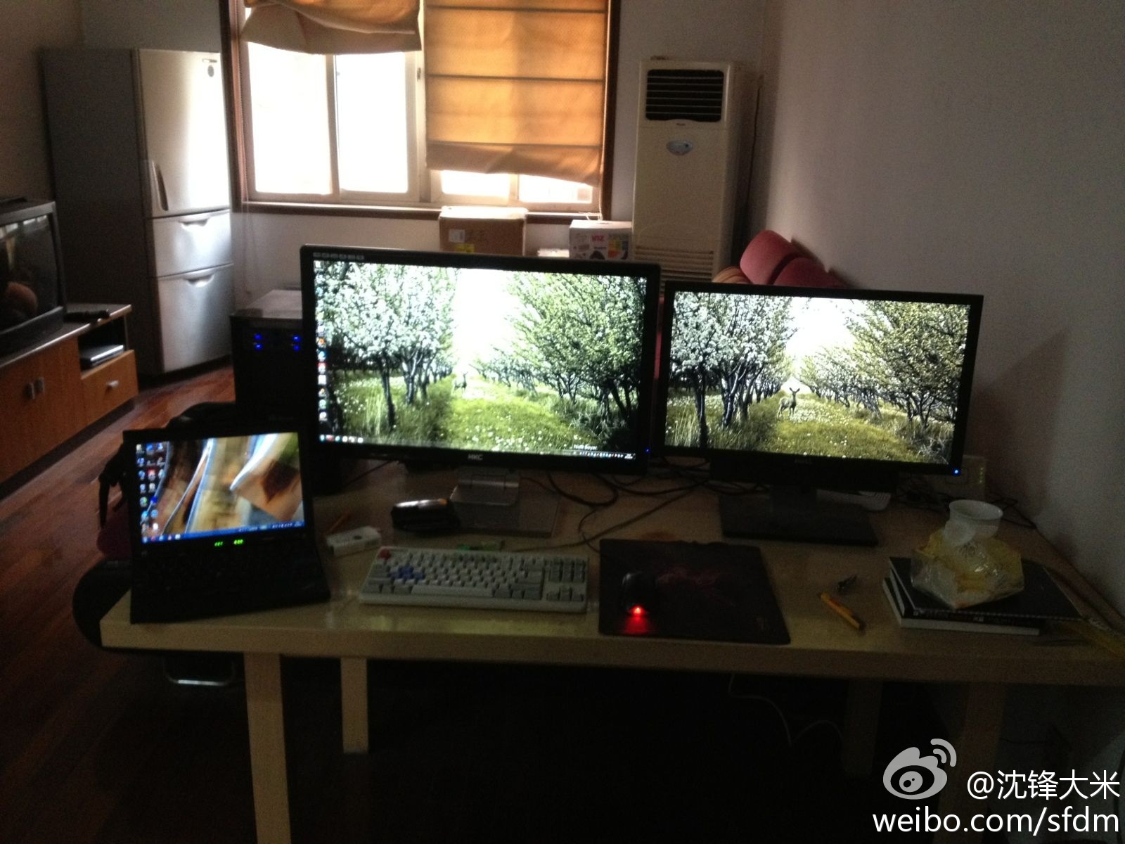 惠科(HKC) T7000 27英寸IPS屏LED背光液晶显