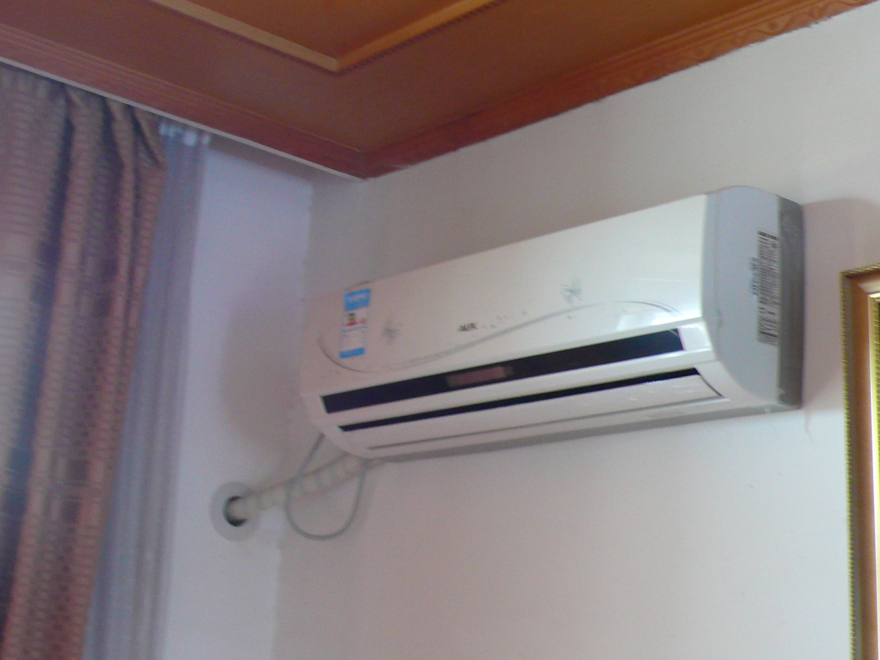 奥克斯(AUX)KFR-35GW\/SQB+3 正1.5匹 挂式