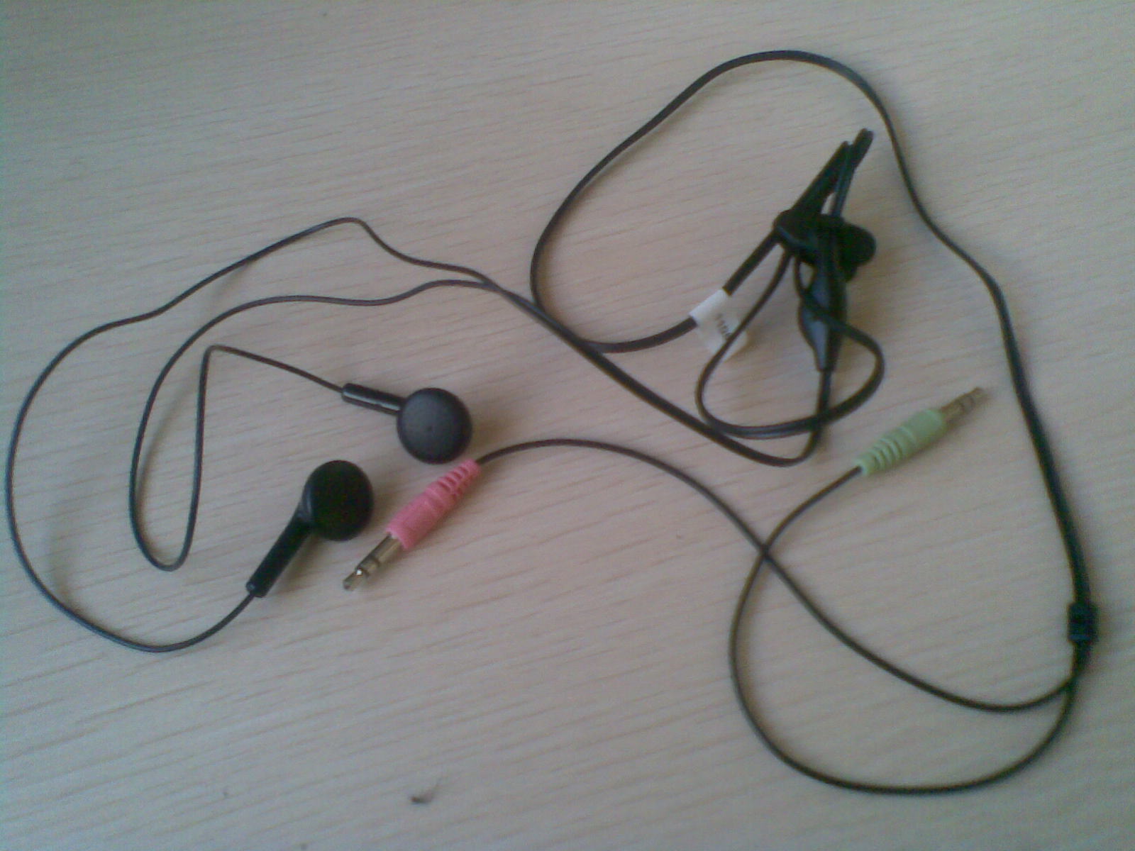 (黑色)--比较耐用的耳机